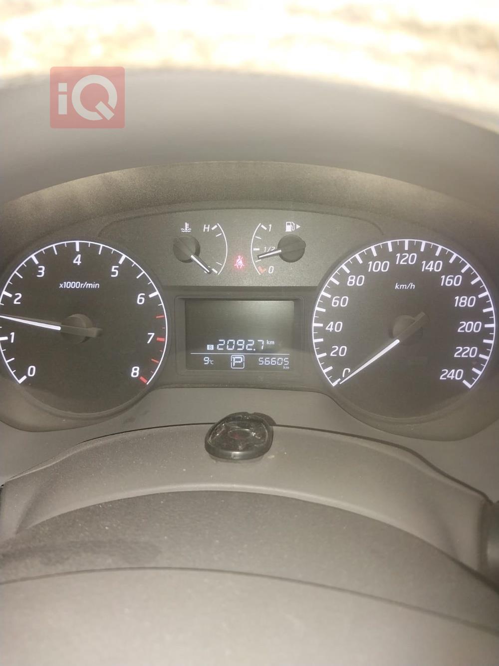 نيسان سنترا